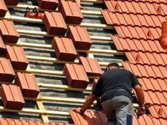 Bilka Sistem - Servicii profesionale de reparatii si montaj acoperisuri